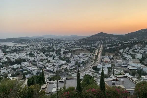 Gündoğdu Villaları ve Rıza'nın Mekanı - Resim 1