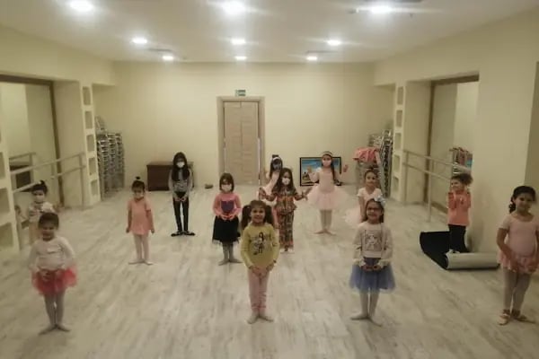SAHNE AKADEMİ PERFORMANS - Resim 4