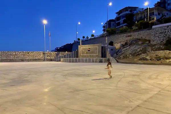 KIRMIZI FENER - Resim 8