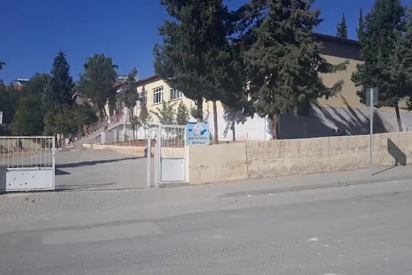 Mehmet Niyazi Marufoğlu İlkokulu - Resim 2