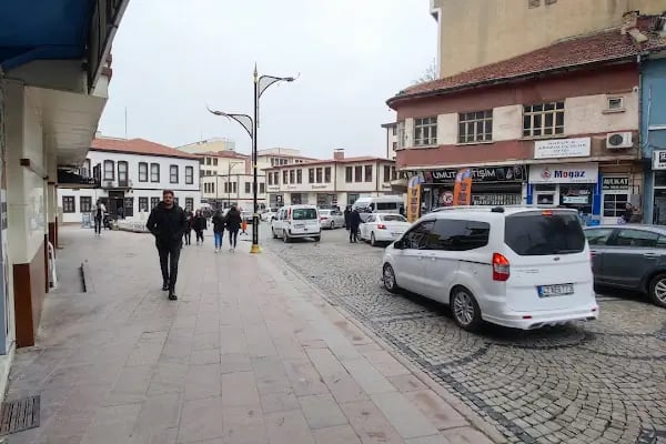 AKŞEHİR ÇARŞI AVM - Resim 14