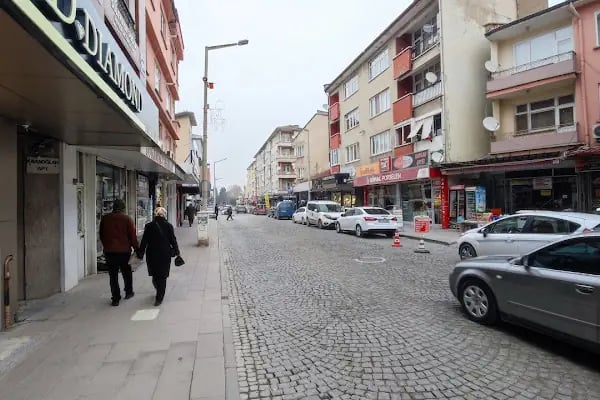 AKŞEHİR ÇARŞI AVM - Resim 12