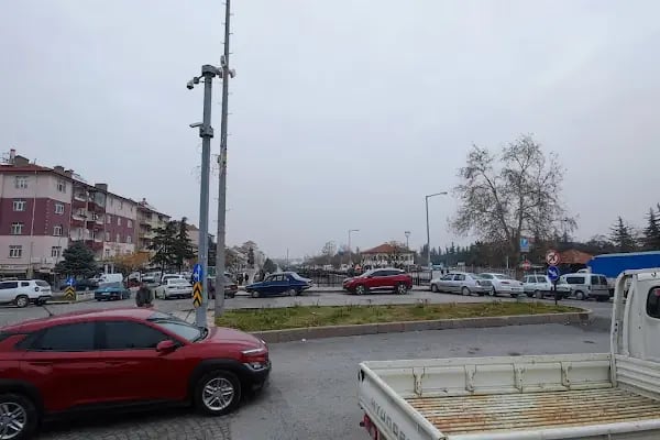 AKŞEHİR ÇARŞI AVM - Resim 6