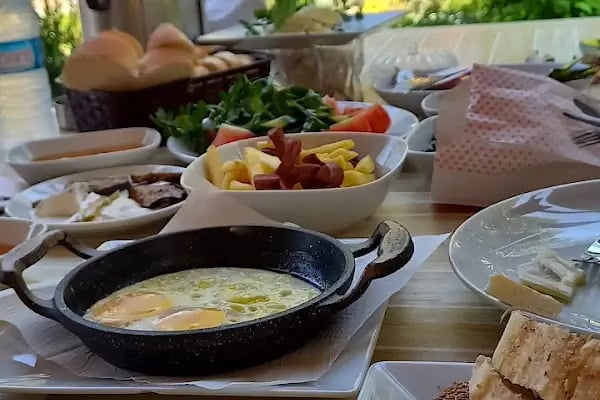 Dalaman Belediyesi Çay Bahçesi - Resim 18