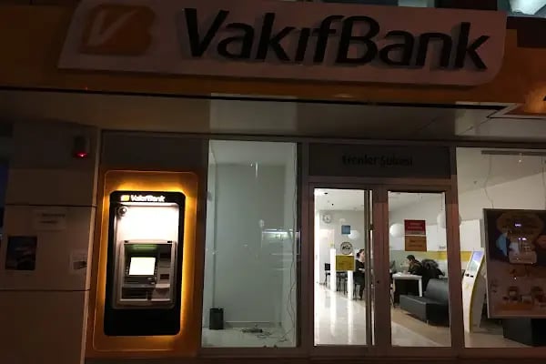 VakıfBank Erenler-Sakarya Şubesi - Resim 1