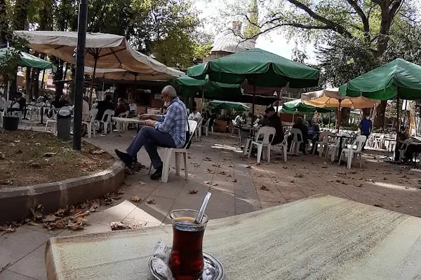 Çınaraltı Kafe - Resim 3