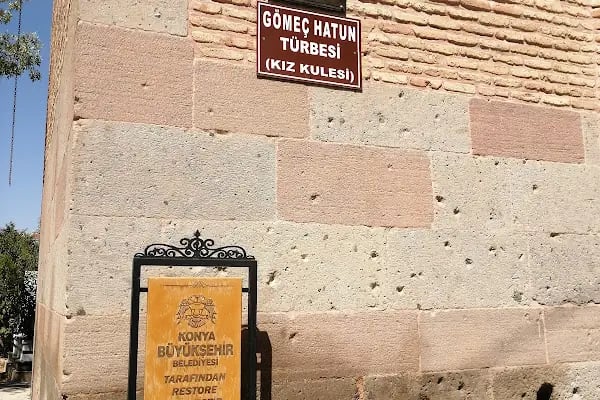 Gömeç Hatun Türbesi - Resim 4