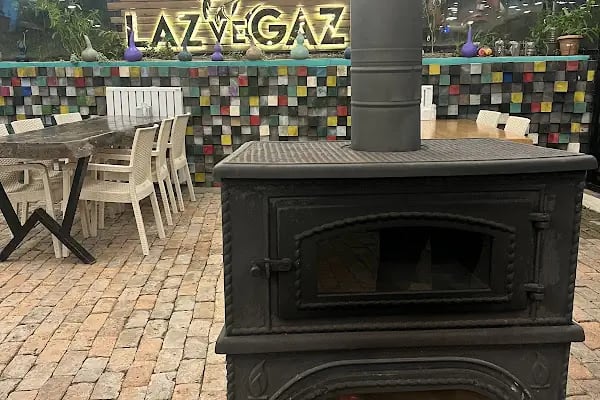 Lazvegaz Restaurant - Resim 2