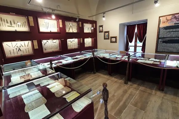 Manisa Celal Bayar Üniversitesi Ayşe Hafsa Sultan Tıp Tarihi Müzesi - Resim 6