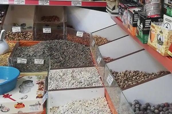 Zeki Market - Resim 3