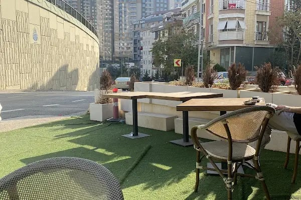 Loft Cafe & Bilardo Salonu - Resim 8