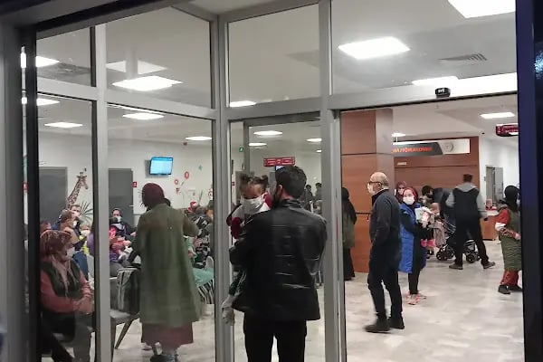 Kadın Doğum ve Çocuk Hastalıkları Hizmet Binası - Resim 3