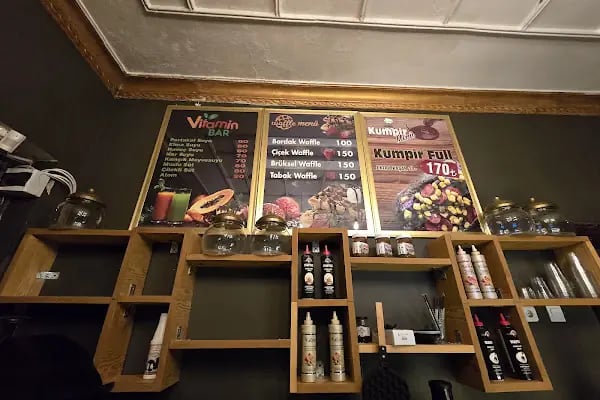 Alâ Cafe&amp;Fastfood - Resim 14