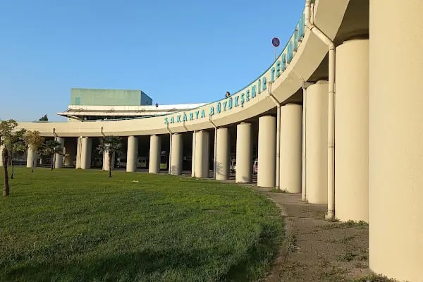Sakarya Büyükşehir Terminali - Resim 2