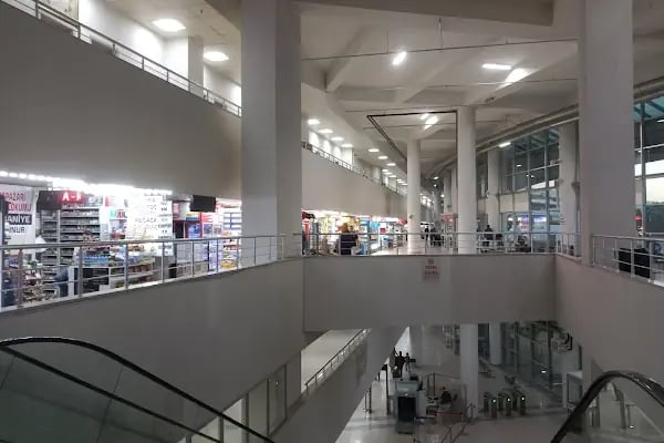 Sakarya Büyükşehir Terminali - Resim 3