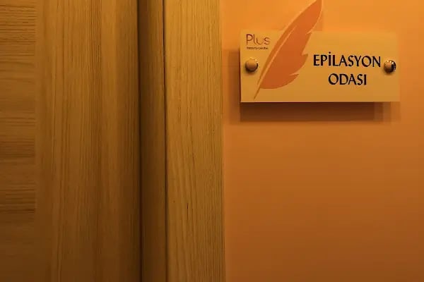 PLUS BEAUTY CENTER - Resim 9