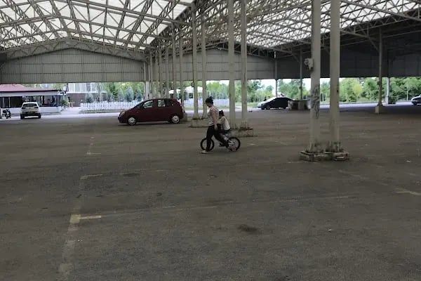 Gölcük Belediyesi Kapalı Pazar Alanı - Resim 2