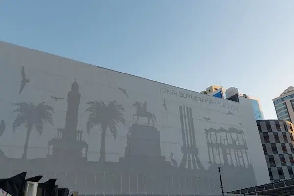 Alsancak Punta Katlı Otoparkı - Resim 11