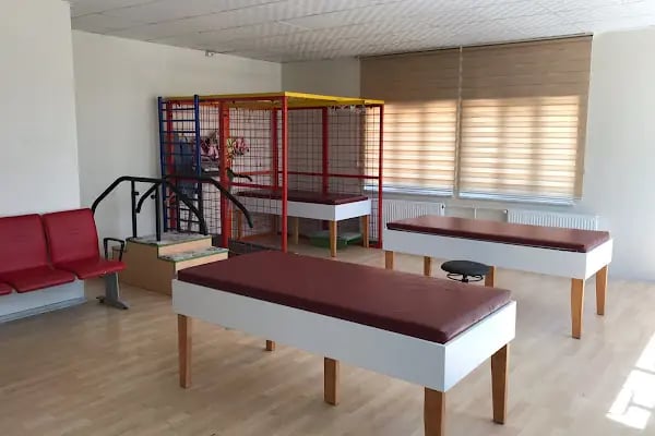 Cemre Özel Eğitim Ve Rehabilitasyon Merkezi Konya - Resim 4