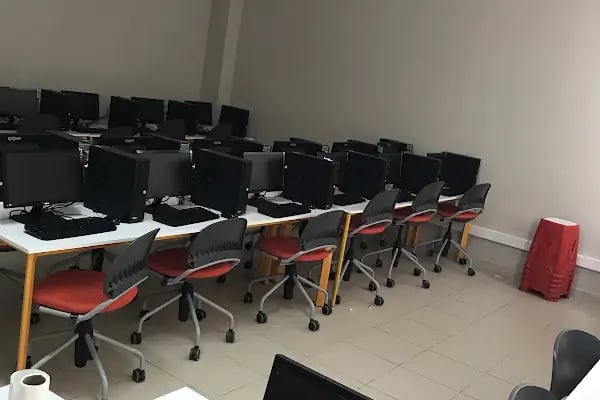 Dilek Recep Özer Ortaokulu - Resim 14