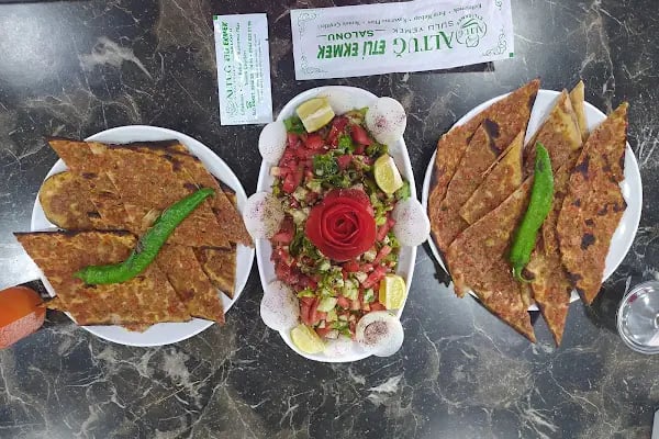 ALTUĞ ETLİ EKMEK SULU YEMEK - Resim 4