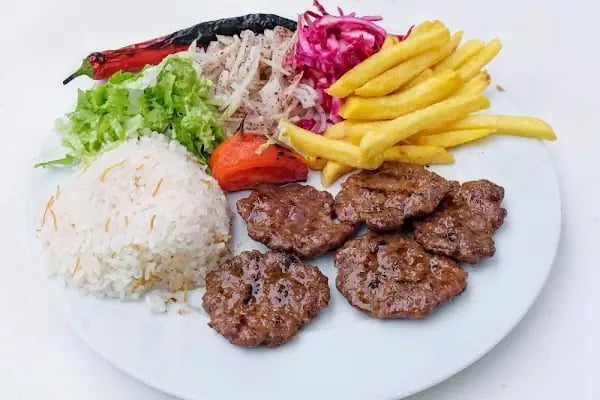Tosun Paşa Restaurant&amp;Cafe - Resim 14