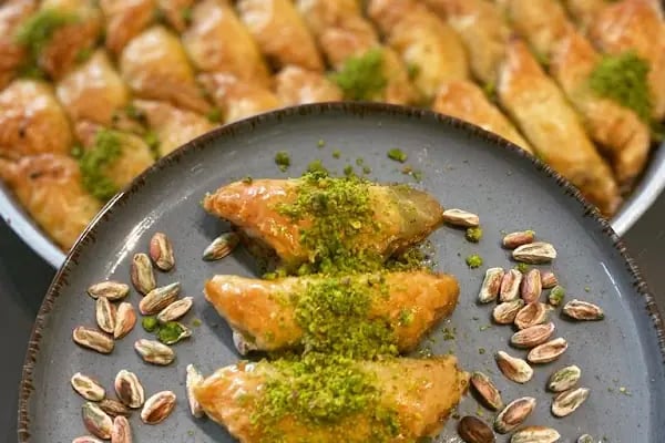 Fıstıkzade Künefe Baklava - Resim 9