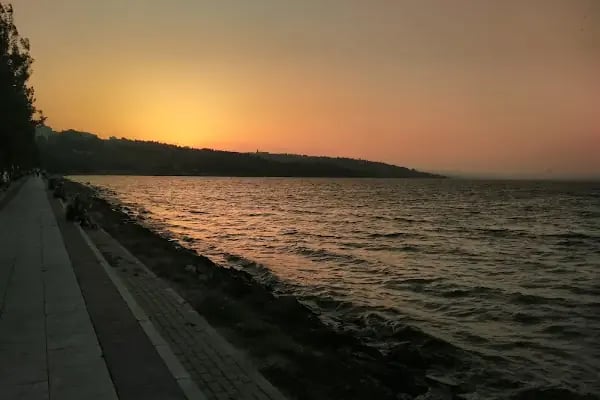Beach In Kuçukçekmece - Resim 17