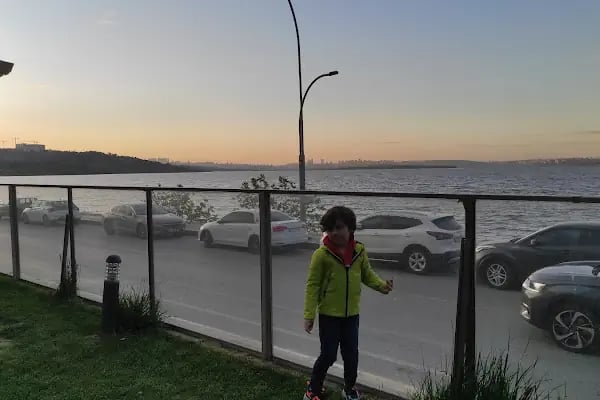 Beach In Kuçukçekmece - Resim 13