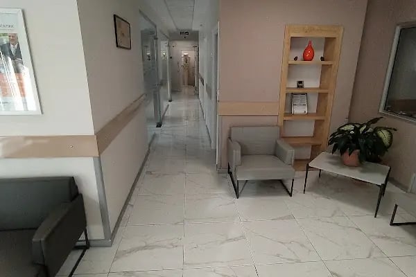 ÖZEL DENTALES AĞIZ VE DİŞ SAĞLIĞI POLİKLİNİĞİ - Resim 3