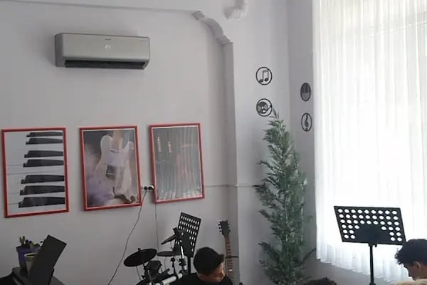 Sezen Sanat Müzik Kursu - Resim 8