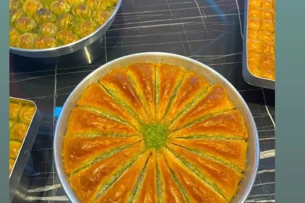 Gaziantepli Çelikoğlu Baklava - Resim 7