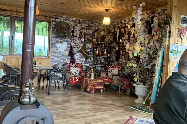 Fi Cafe&amp;Restaurant - Resim 6