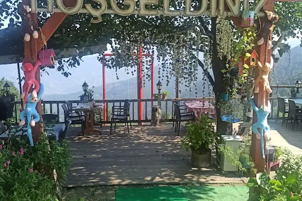 Fi Cafe&amp;Restaurant - Resim 16