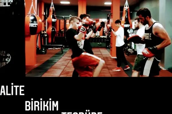 X Fitness Spor &amp; Yaşam Merkezi - Resim 1