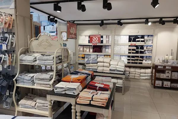 Alanya Alize Satış Noktası / Yarn &amp; Wool / Garn &amp; Wolle - Resim 3