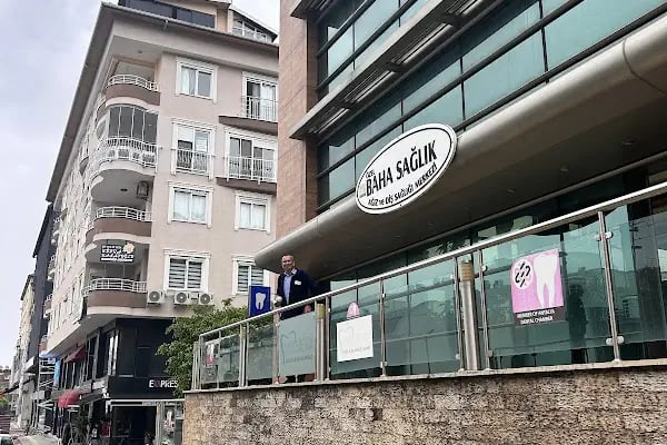 Alanya Özel Baha Sağlık Ağız Ve Diş Sağlığı Merkezi - Resim 20