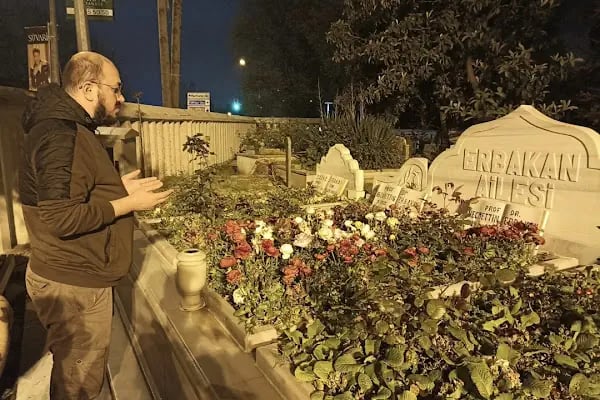 Prof. Dr.Necmettin Erbakan Makamı (Kabri) - Resim 8