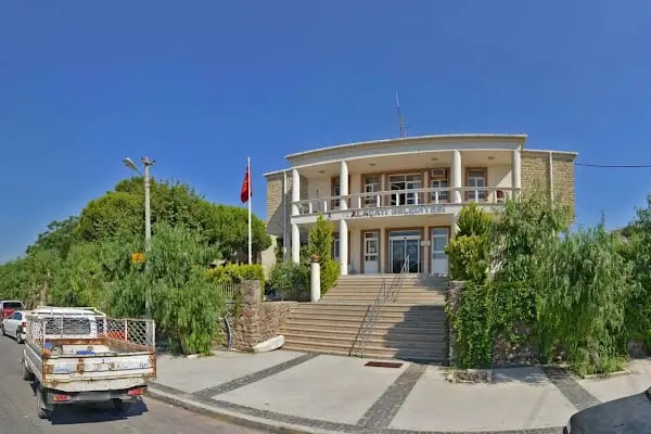 Çeşme Belediyesi - Alaçatı Ek Hizmet Binası - Resim 6