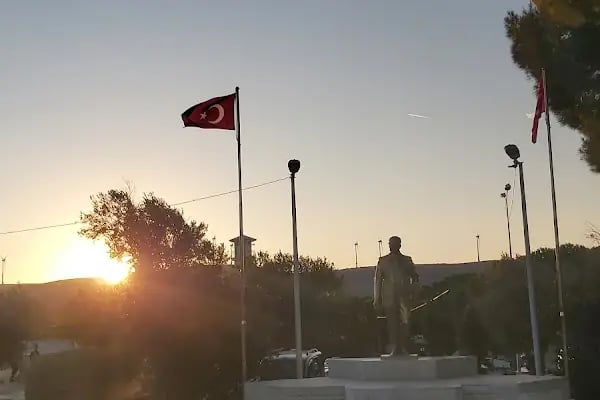 Çeşme Belediyesi - Alaçatı Ek Hizmet Binası - Resim 11