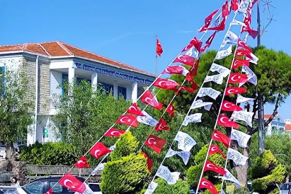 Çeşme Belediyesi - Alaçatı Ek Hizmet Binası - Resim 12