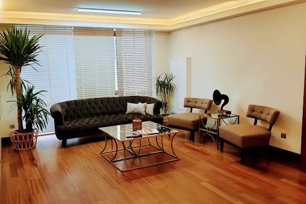 Ataşehir Plastik ve Estetik Cerrahi Uzmanı Op.Dr. Ayhan Turhan - Resim 7