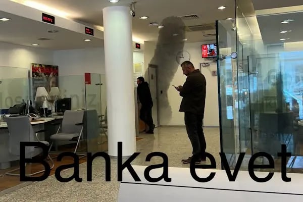 Akbank - Erenler - Resim 3