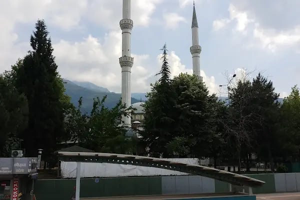 Mimar Sinan - BTÜ Metro İstasyonu - Resim 3