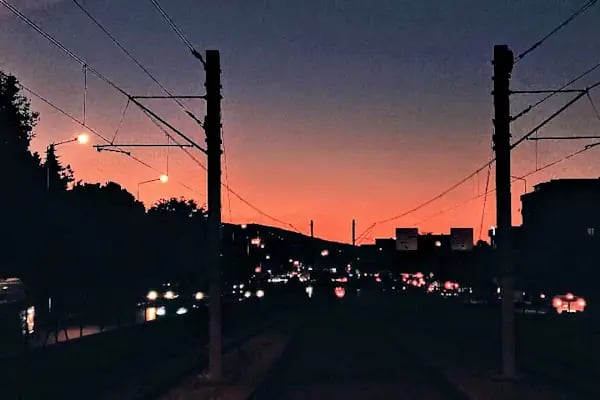 Mimar Sinan - BTÜ Metro İstasyonu - Resim 15