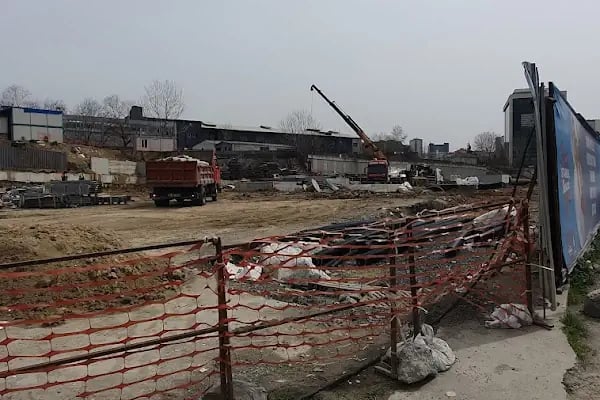 Mimar Sinan - BTÜ Metro İstasyonu - Resim 16