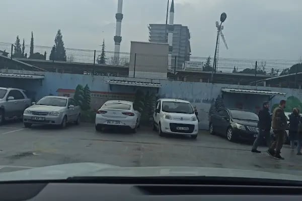 Mimar Sinan - BTÜ Metro İstasyonu - Resim 11