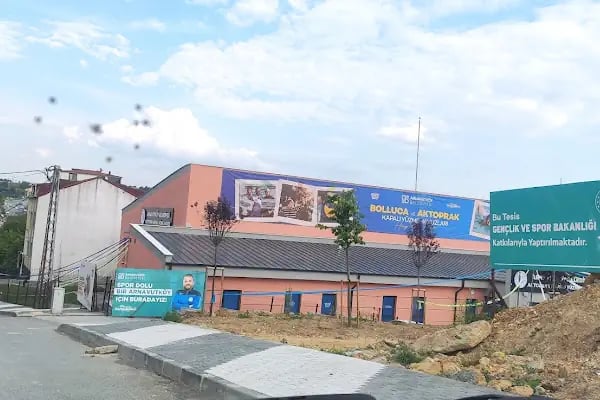 Aktoprak Yarı Olimpik Kapalı Yüzme Havuzu - Resim 3