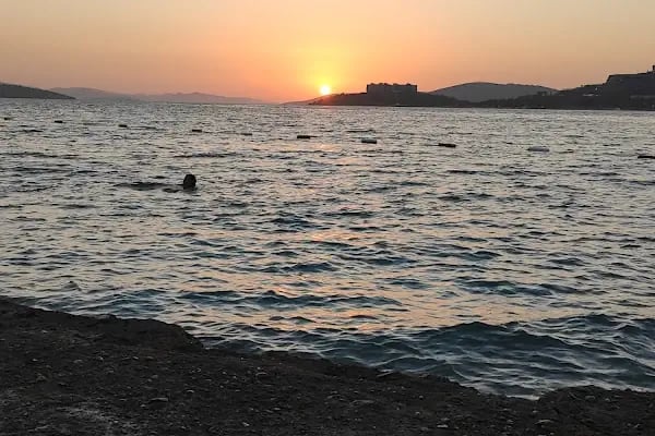Sun Apart - Resim 3
