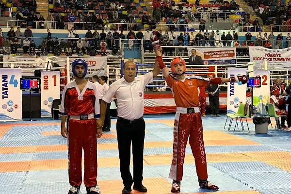 ÖMER TEKCE SPOR KULÜBÜ - Resim 11
